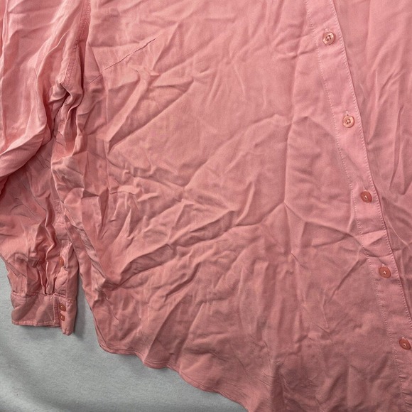Torrid 3 Women’s Plus Size 3X Solid Pink 100% Rayon Button Down Blouse Top - Picture 14 of 14